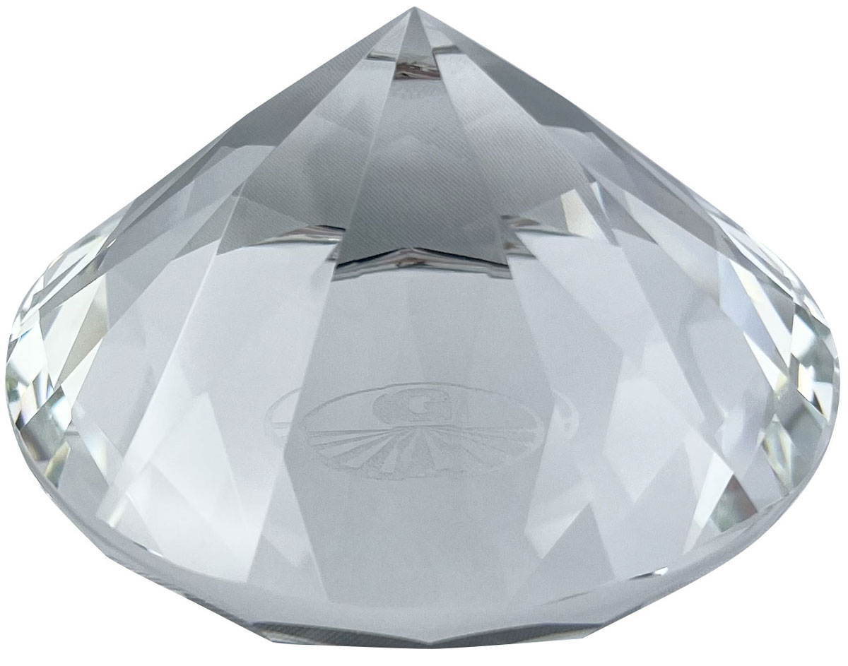 Der Original Gabriel-Kristallglas-Diamant: Jetzt neu mit Logo-Gravur
